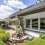 Am Waldrand Apartmán Schmallenberg