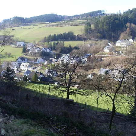 Am Waldrand * Schmallenberg