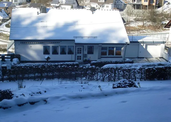 Am Waldrand Appartement *